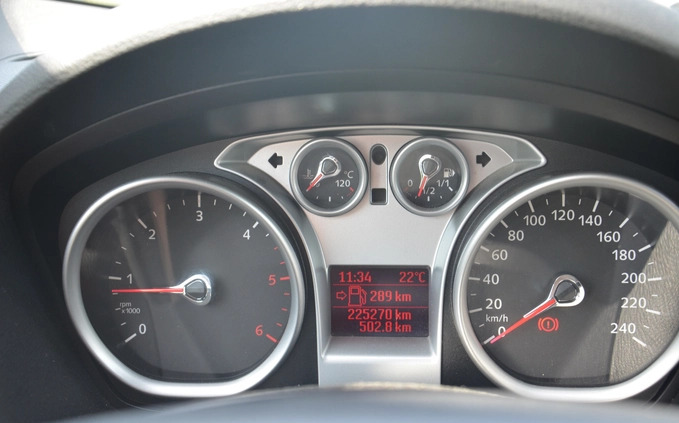 Ford Kuga cena 36900 przebieg: 225000, rok produkcji 2011 z Żarki małe 121
